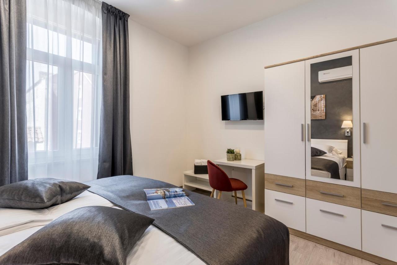 Apartments & Room Unicus I, Ii, III Split Zewnętrze zdjęcie