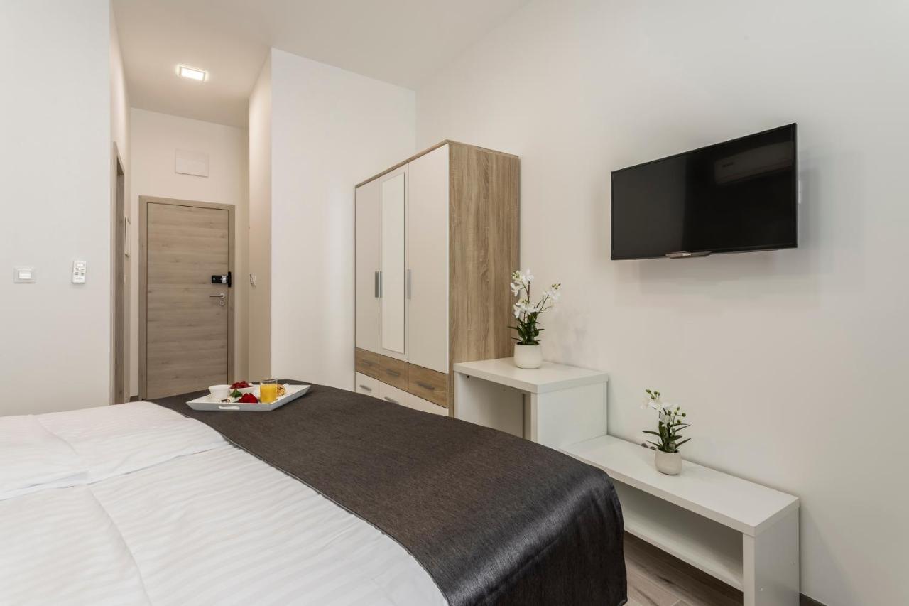 Apartments & Room Unicus I, Ii, III Split Zewnętrze zdjęcie