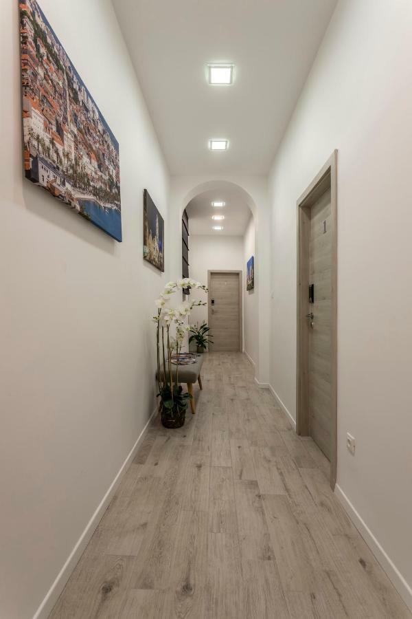 Apartments & Room Unicus I, Ii, III Split Zewnętrze zdjęcie